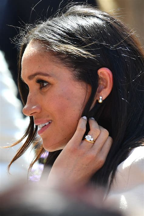 meghan markle earrings|meghan markle diamond earrings.